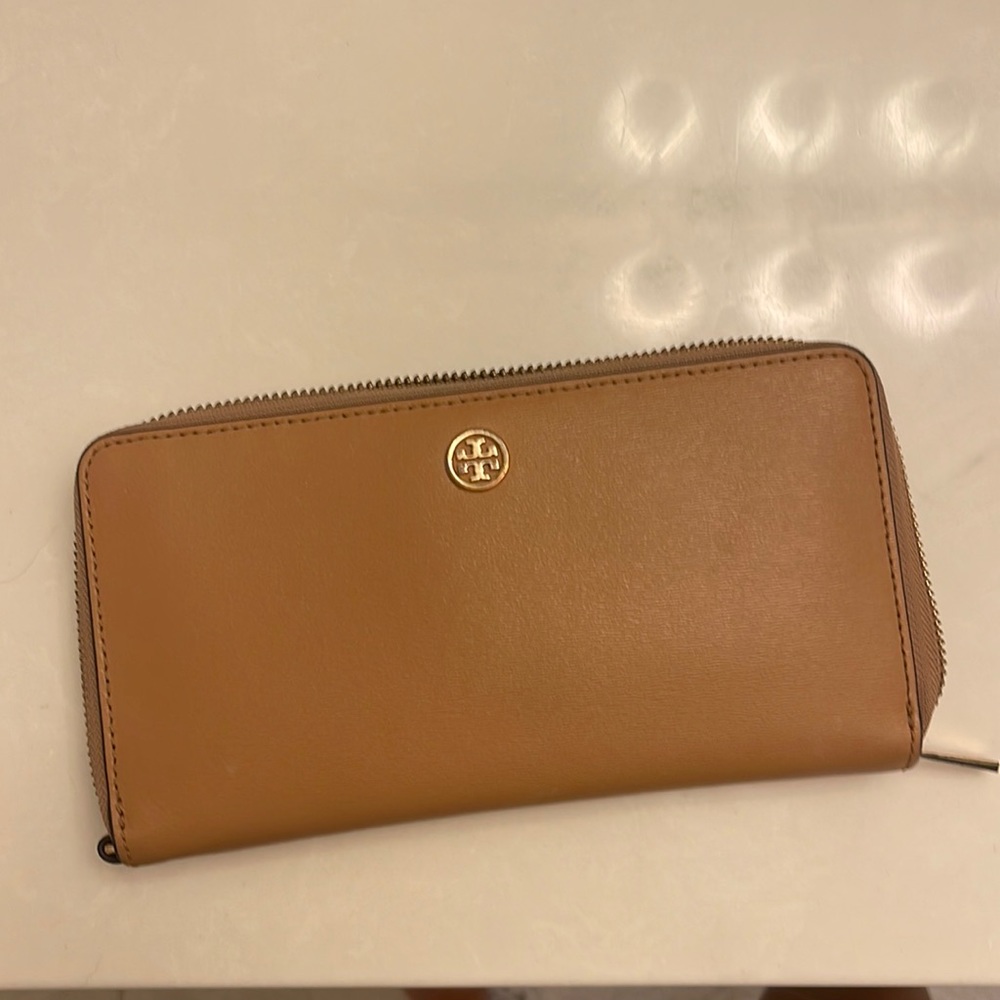 Tory Burch Wallet